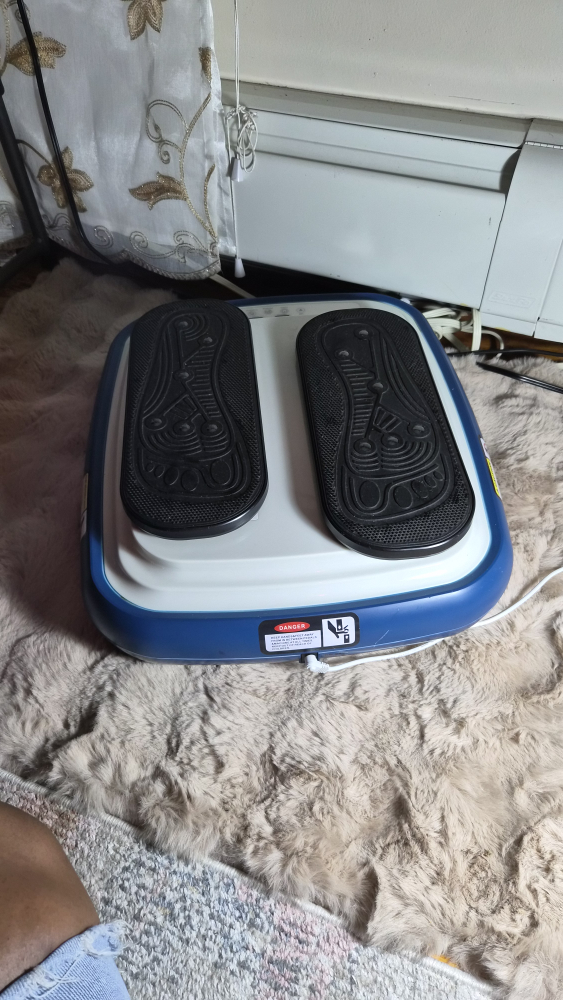 LifePro Vibration Plate Exercise Machine - photo 3