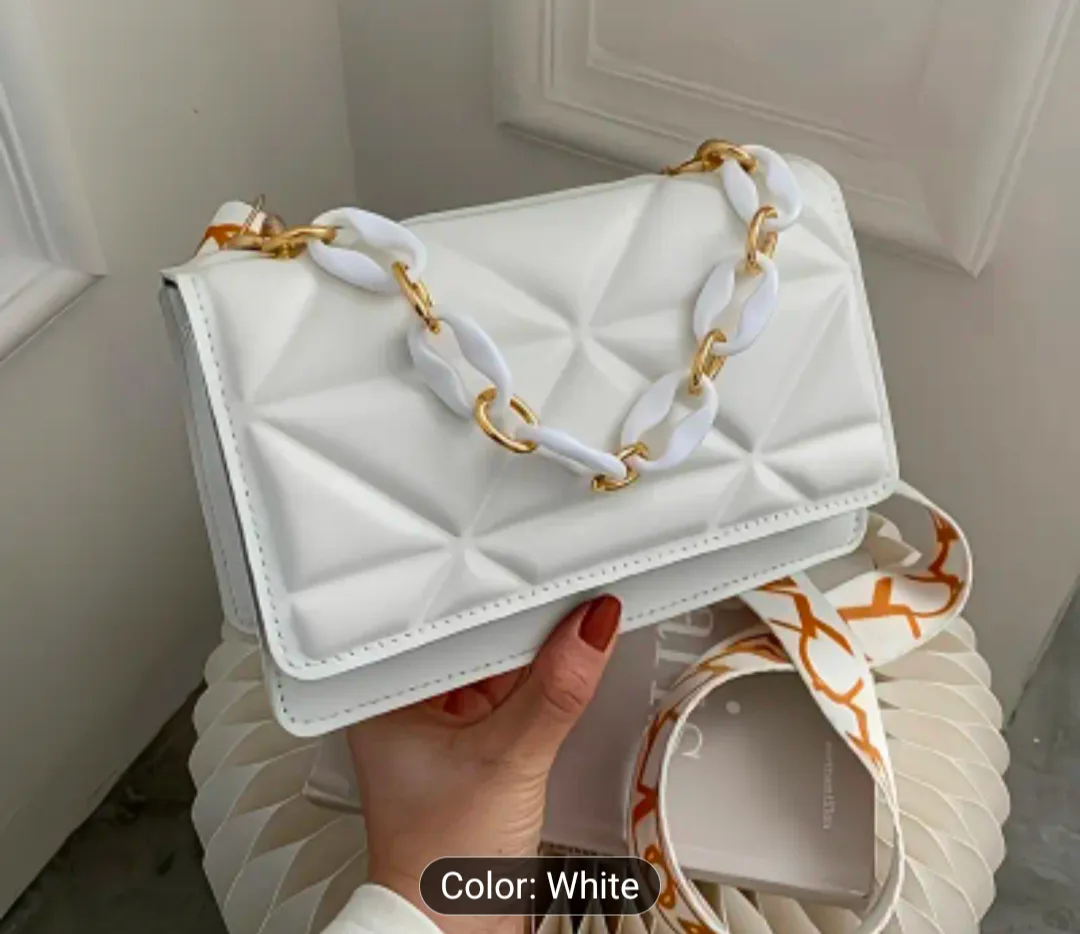 brand new White Quilted Crossbody Bag thumbnail