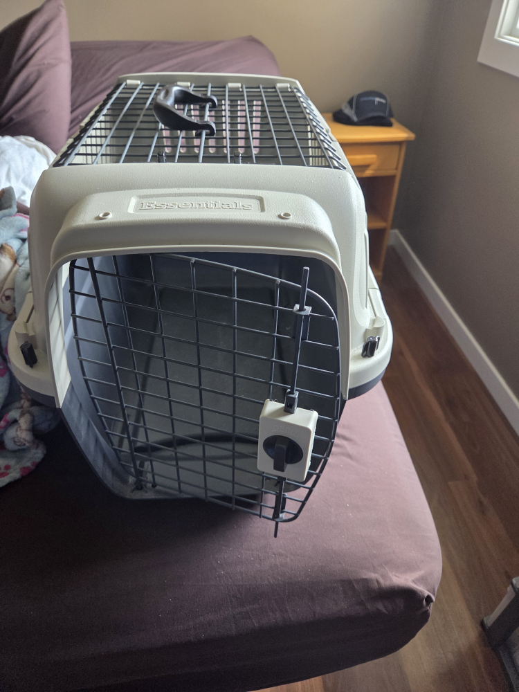 Essentials Pet Carrier - photo 3