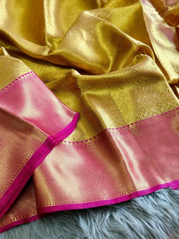 Gold & Pink Rani mukherji inspired  Silk Saree thumbnail
