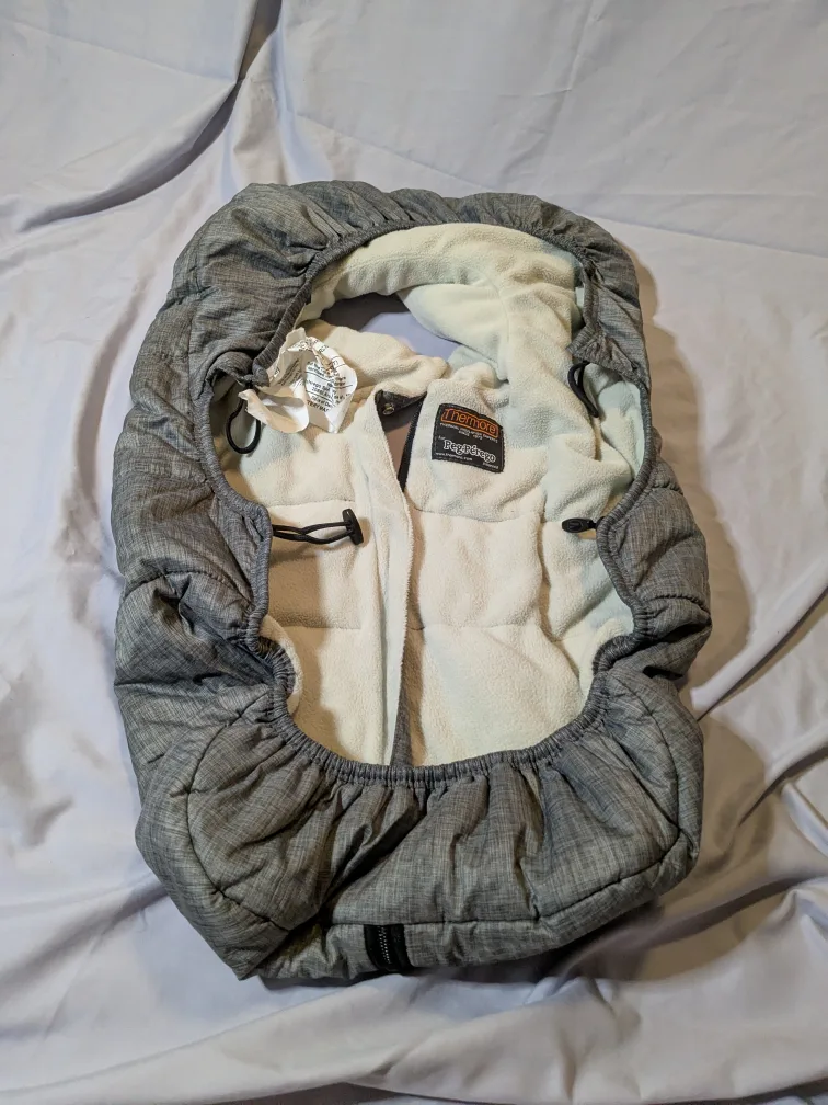 Peg Perego Igloo in Slate image indicator(4)