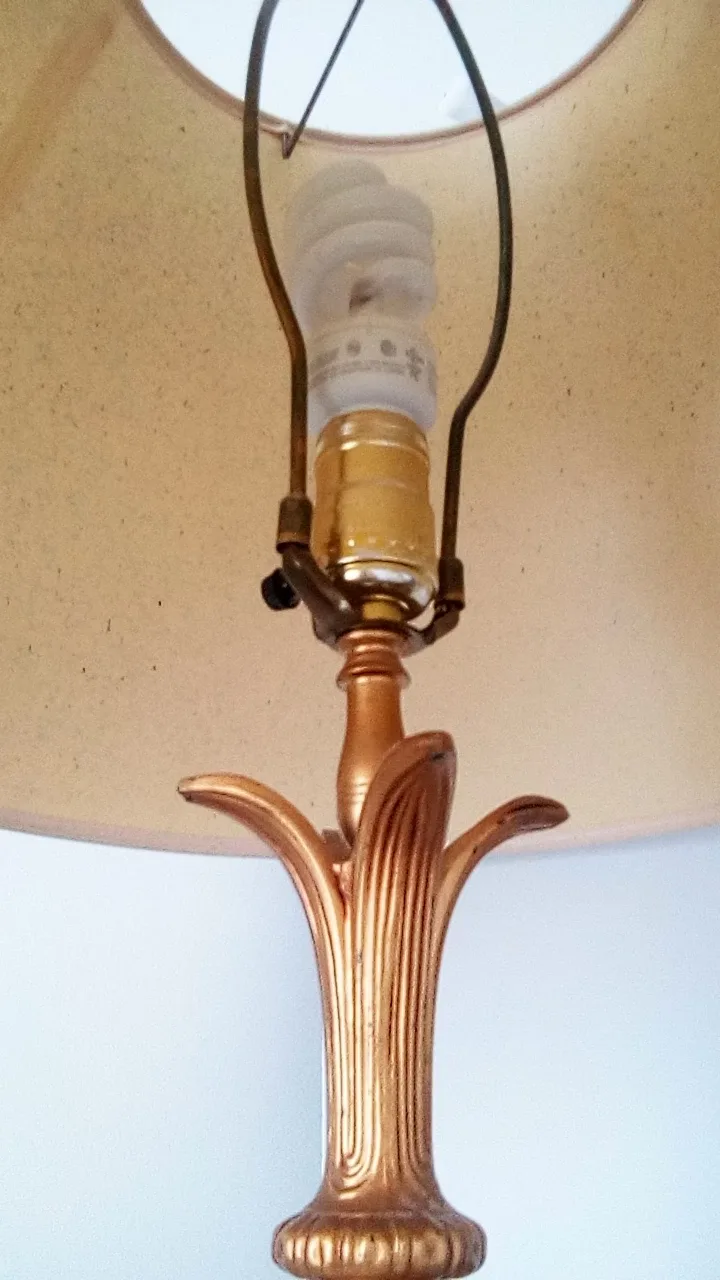 Vintage Gold & White Accent Lamp image indicator(6)