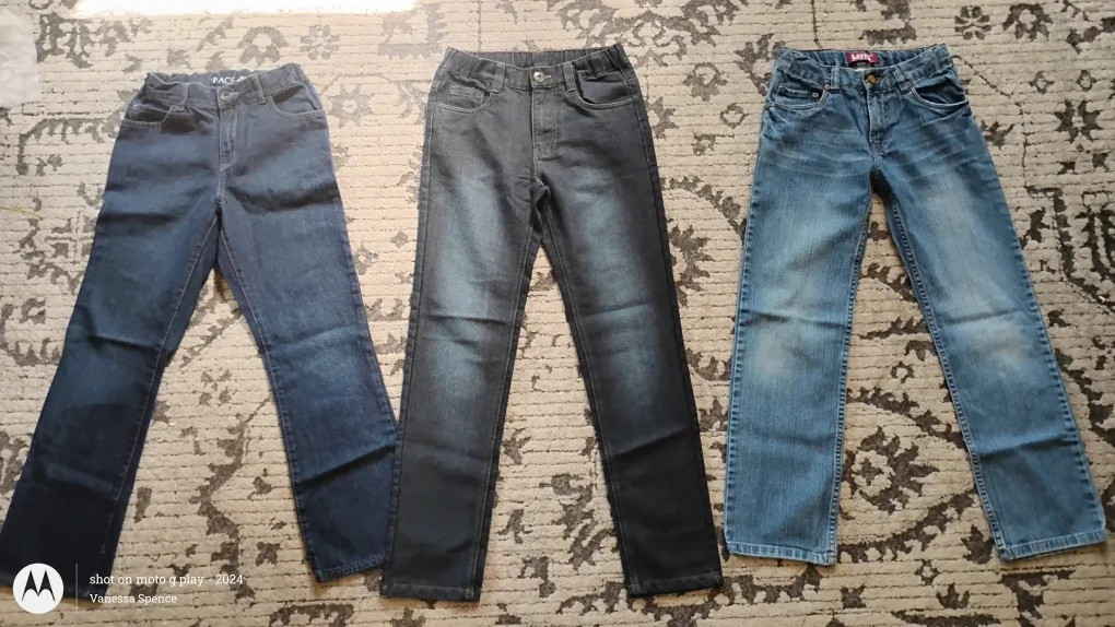 Boys' Jeans Bundle: The Children's Place & Levi's - Size 12 thumbnail