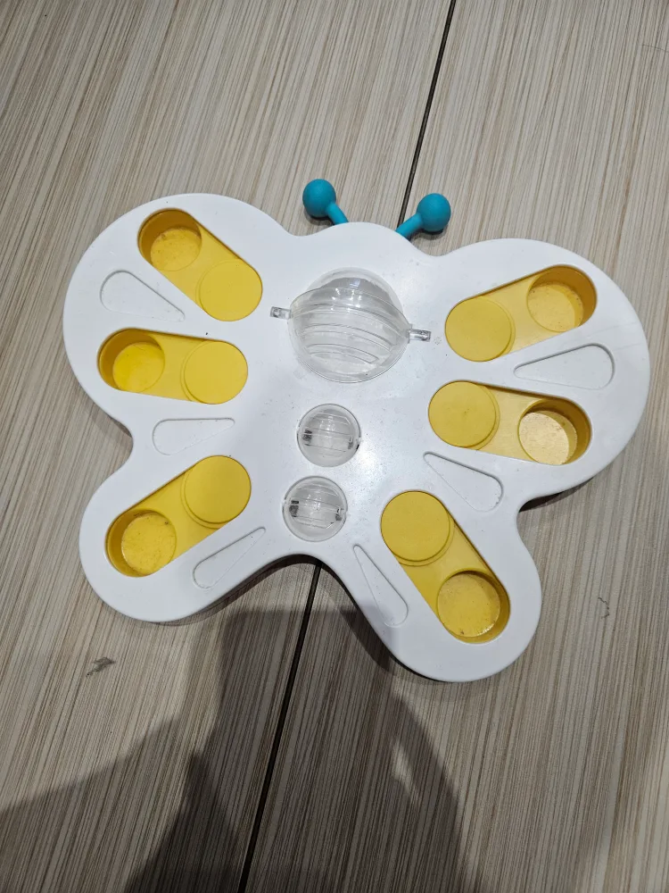 Cat or dog puzzle feeder/slow feeder thumbnail
