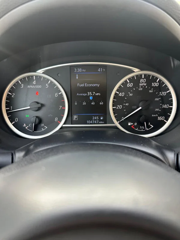 2019 Nissan Sentra - Silver Sedan image indicator(7)
