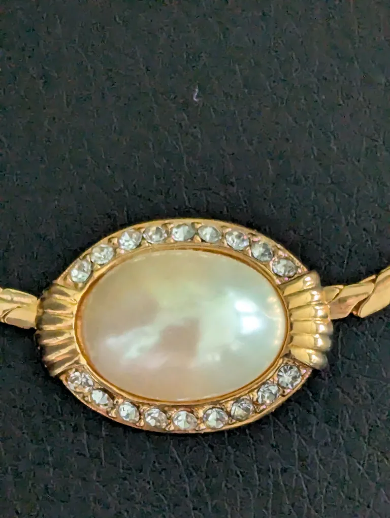 Vendome Gold Tone Necklace image indicator(4)