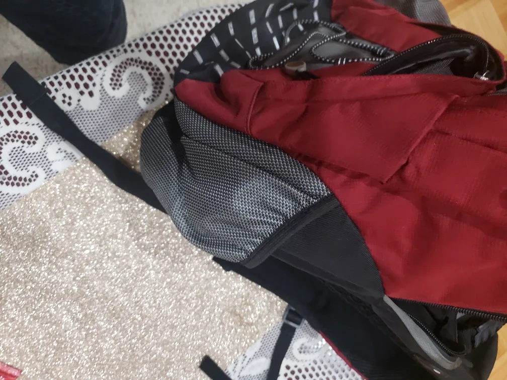 Jump Backpack - Red & Grey with bonus gift image indicator(4)