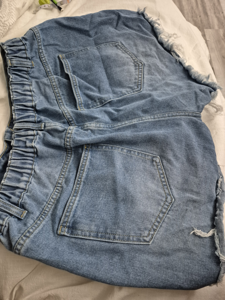 Ripped Denim Shorts🥕 - photo 3