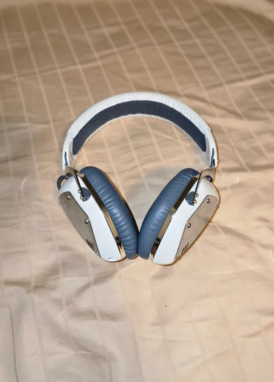 🎧 V-MODA Crossfade LP2 Headphones image indicator(2)