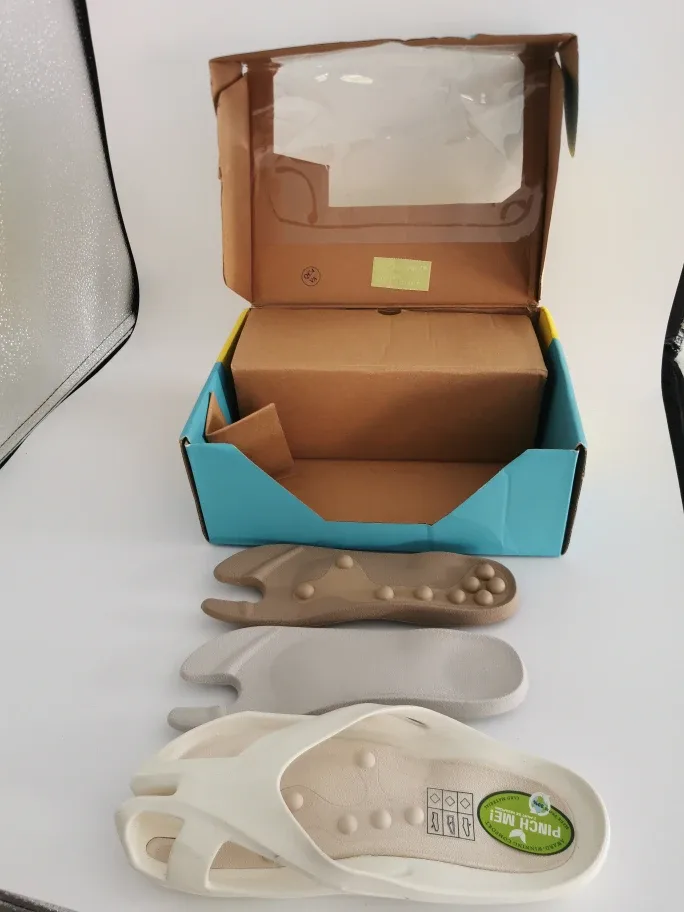 Ccilu Stepping Stones Caring Sandals - Women's US 5 image indicator(4)