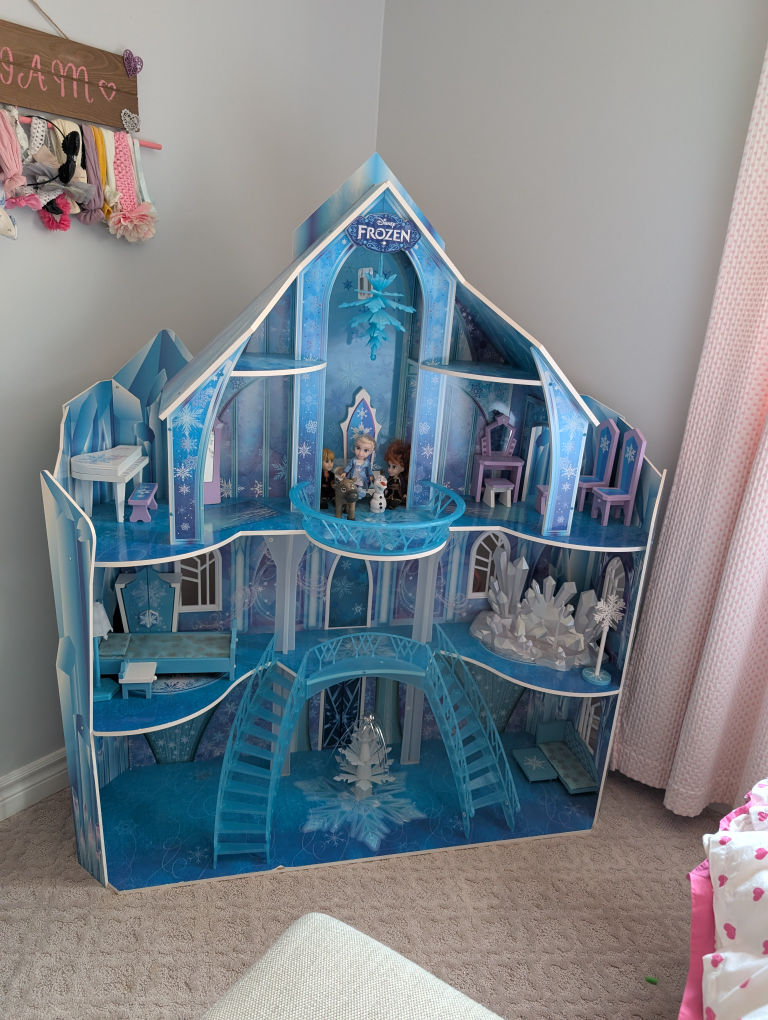 Disney Frozen Arendelle Castle Dollhouse - photo 4