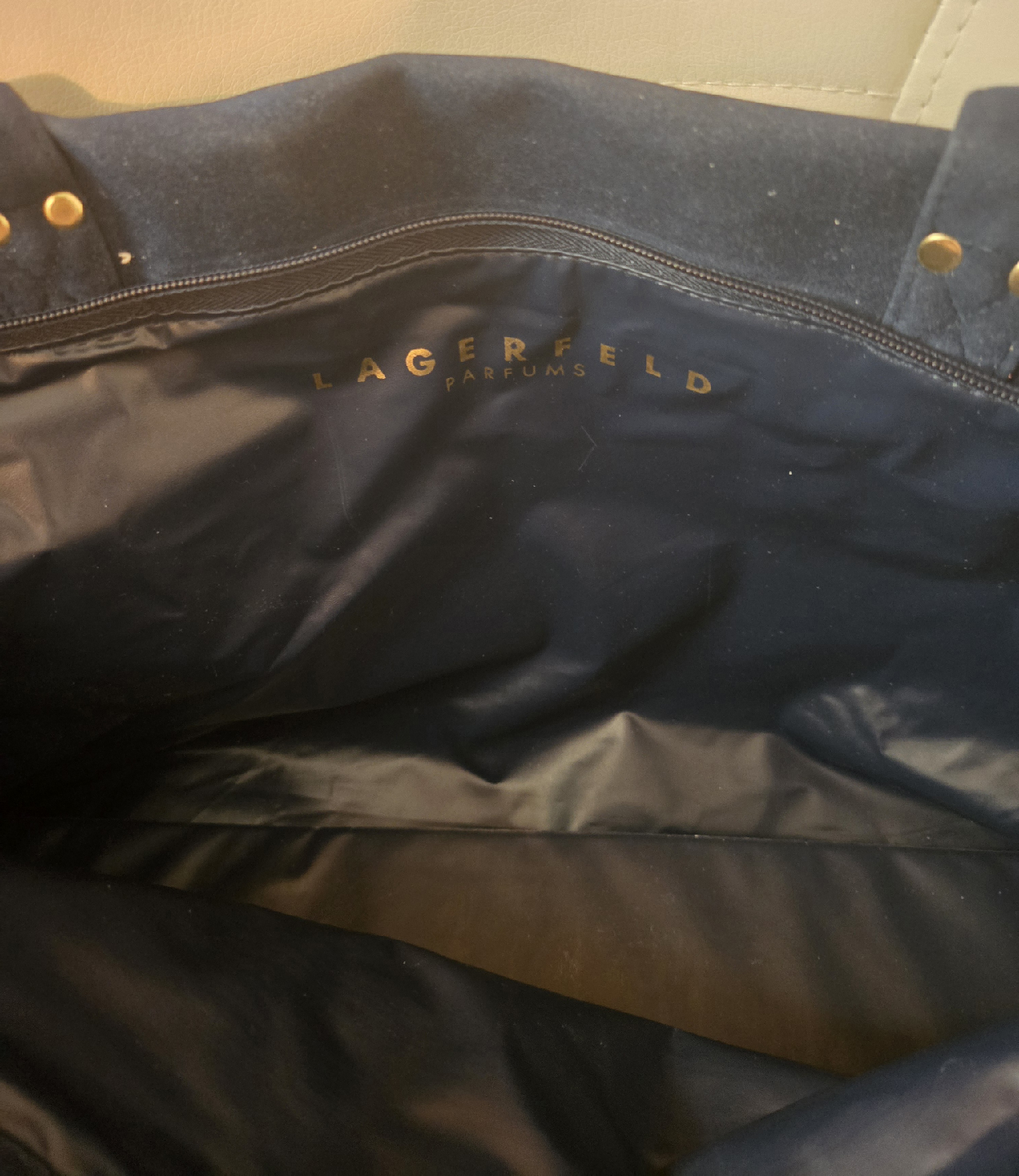 KARL LAGERFELD Paris Parfums Navy Blue Suede Tote Bag - photo 2