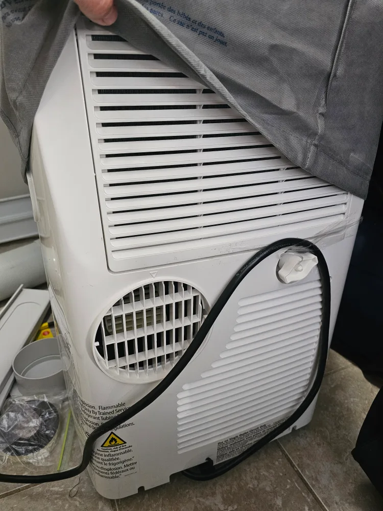 DeLonghi Pinguino Portable Air Conditioner (New never used) image indicator(5)