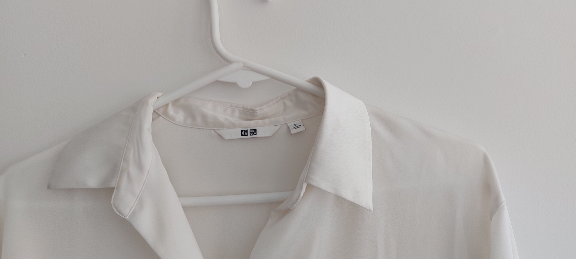 Uniqlo White Rayon Long Sleeve Blouse - Size S - photo 2