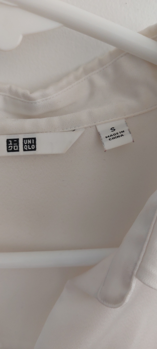 Uniqlo White Rayon Long Sleeve Blouse - Size S - photo 3