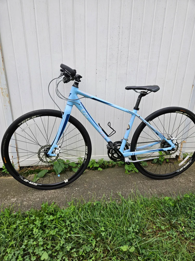 LIV Thrive 1 (2021) Hybrid Bike thumbnail