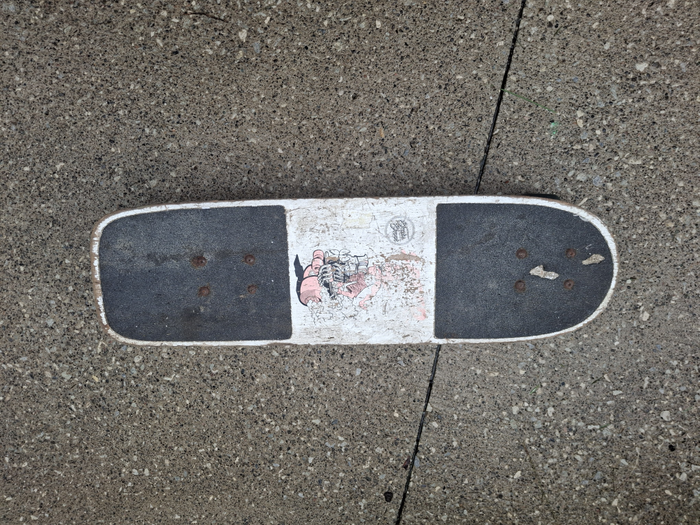 Skateboard