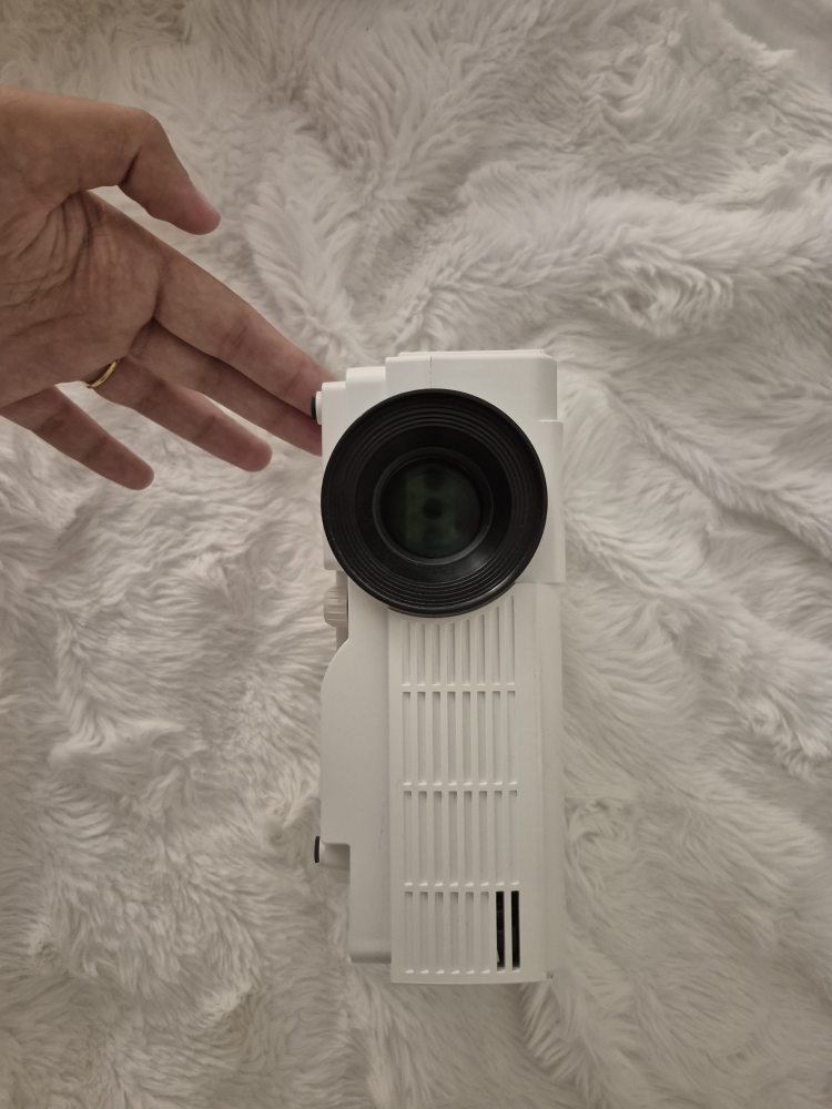 Eokeiy Projector - photo 2