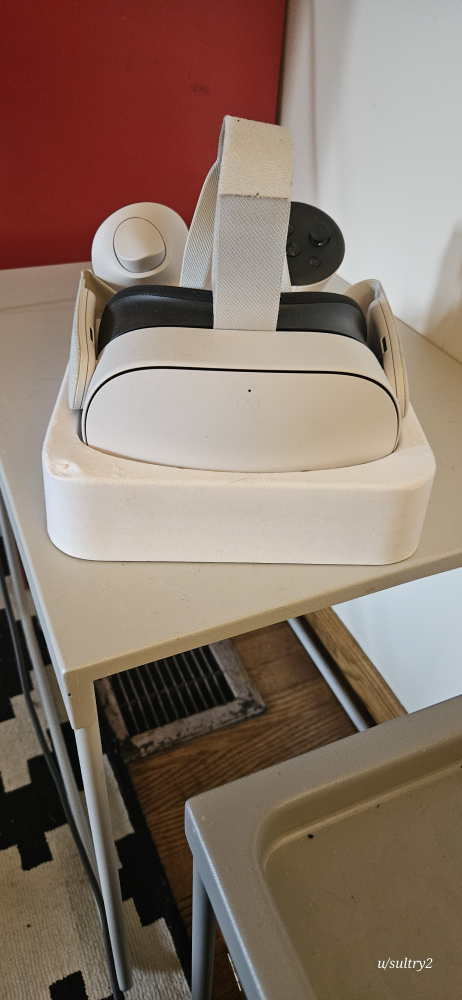 Meta Quest 3s VR Headset - photo 3