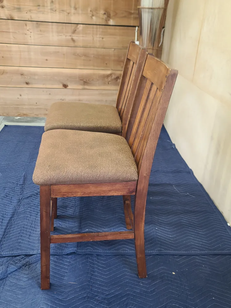 Set of 2 Wooden Bar Stools image indicator(2)