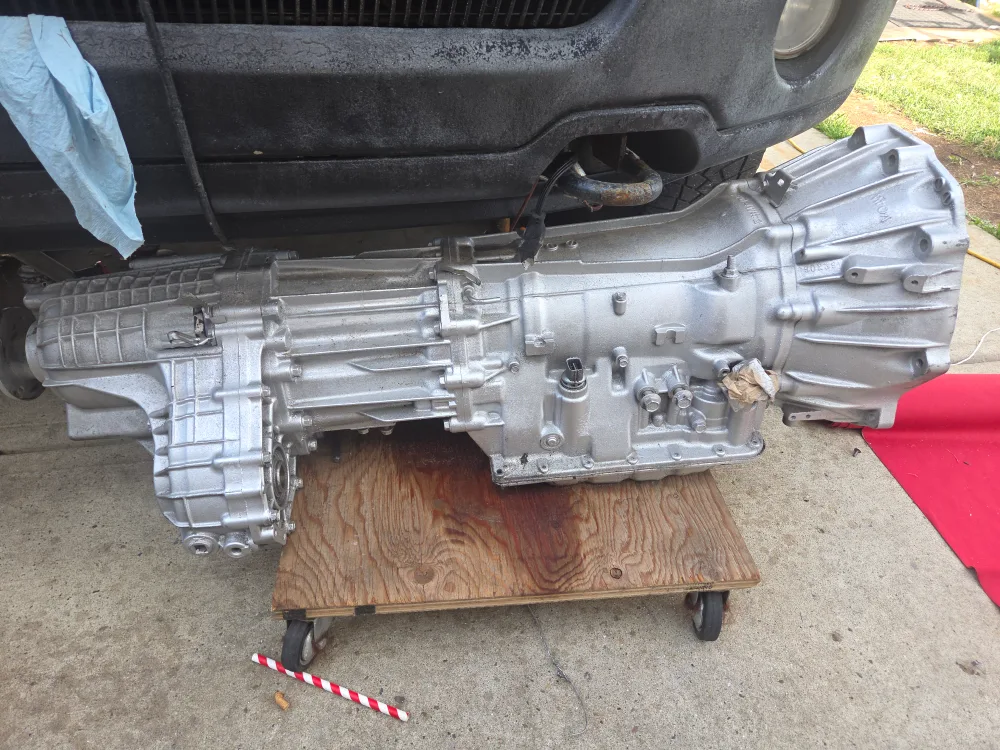 2004 infinity fx35 transmission and transfer case   . thumbnail