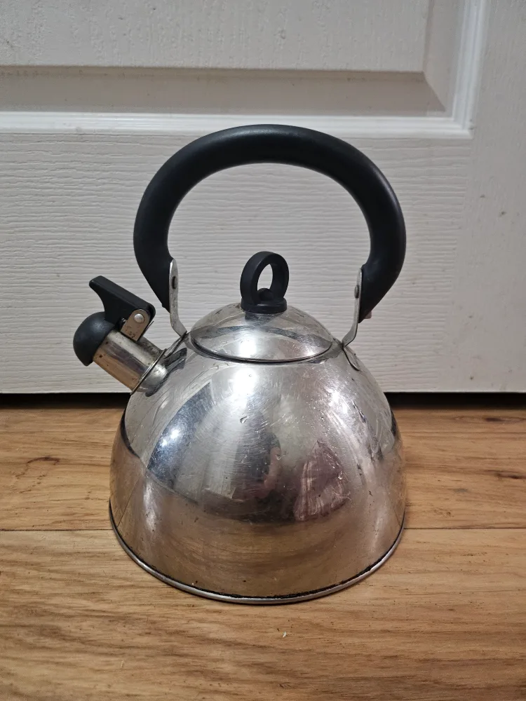 Stainless Steel Kettle thumbnail