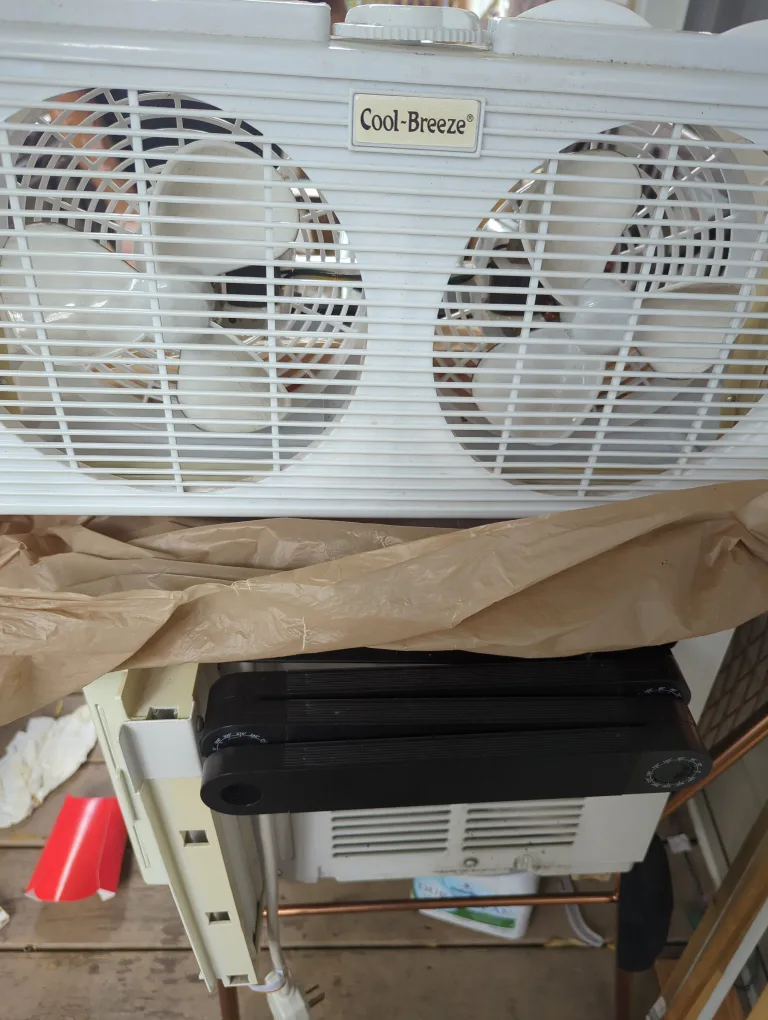 Cool-Breeze Twin Window Fan thumbnail