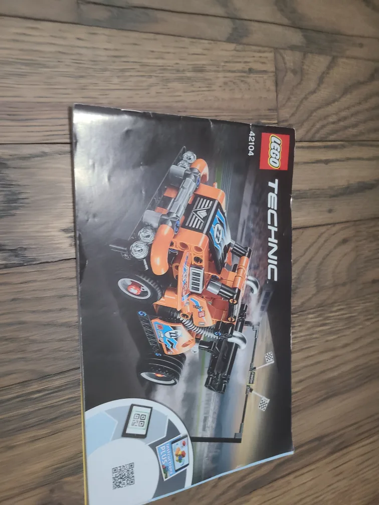 Lego Technic 42104 Race Truck image indicator(5)