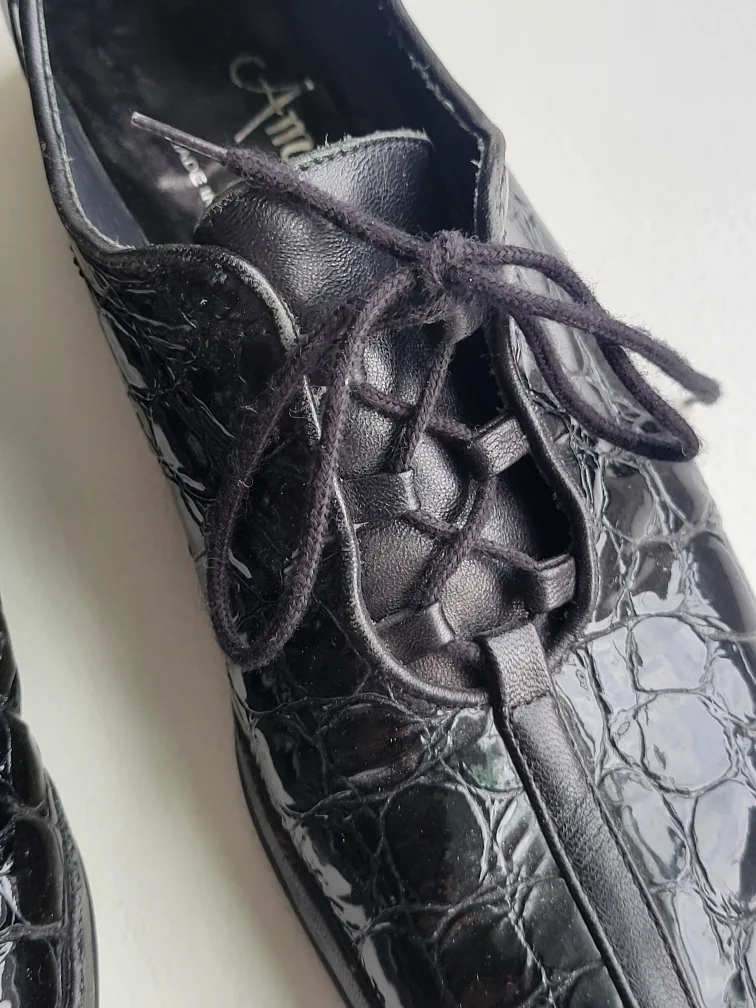 vintage Italian Amalfi by Rangoni Black Leather Shoes sz 7 image indicator(5)