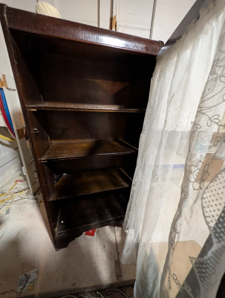 Vintage Wooden Cabinet - Dark Brown image indicator(2)