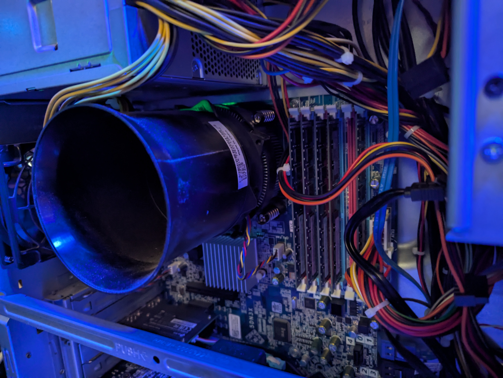 Gaming PC | i7 970 + 12GB DDR3 + RX 590 + 240GB SSD + 2TB HDD - photo 5