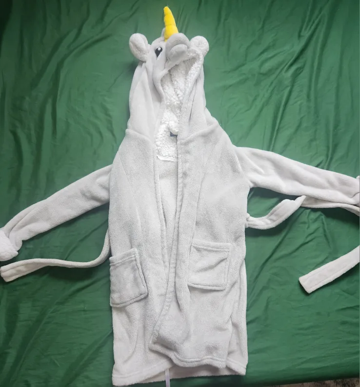 4 Year Old Clothing Bundle image indicator(7)