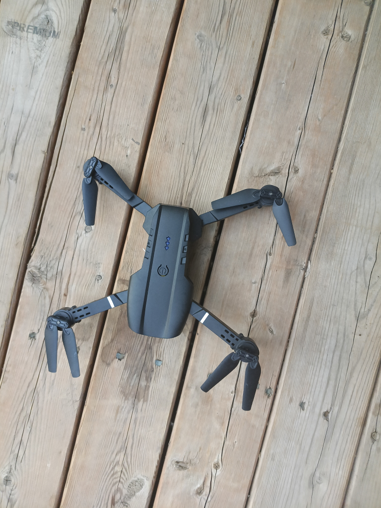 Black Foldable RC Drone with Remote and three batteries - photo 3