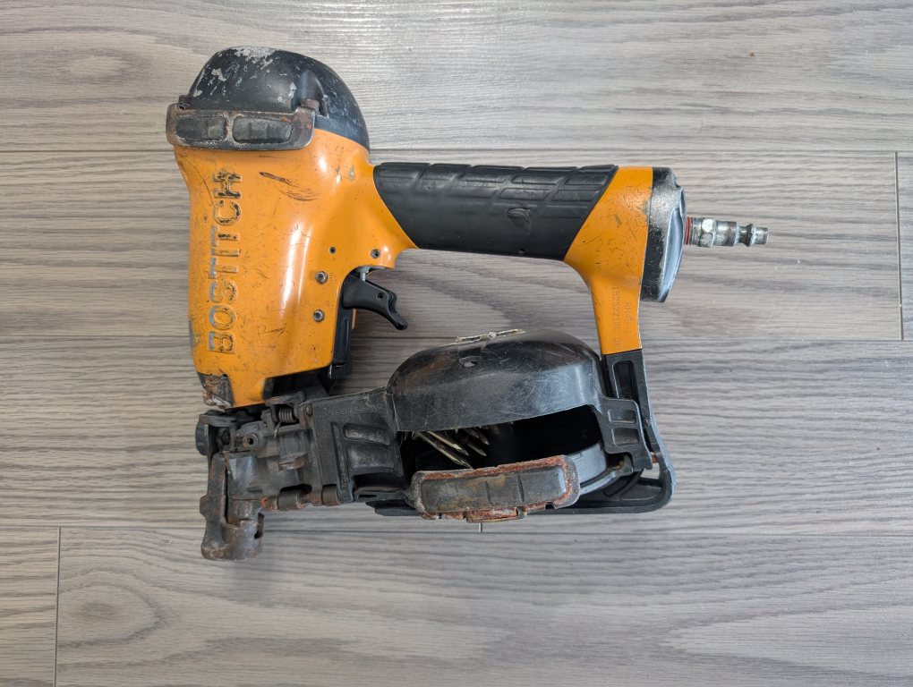 BOSTITCH Nail Gun - photo 2