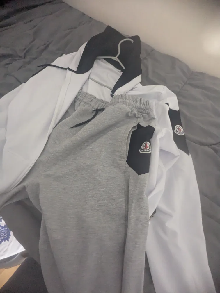 Moncler XXL White Jacket & Grey Sweatpants Set image indicator(7)