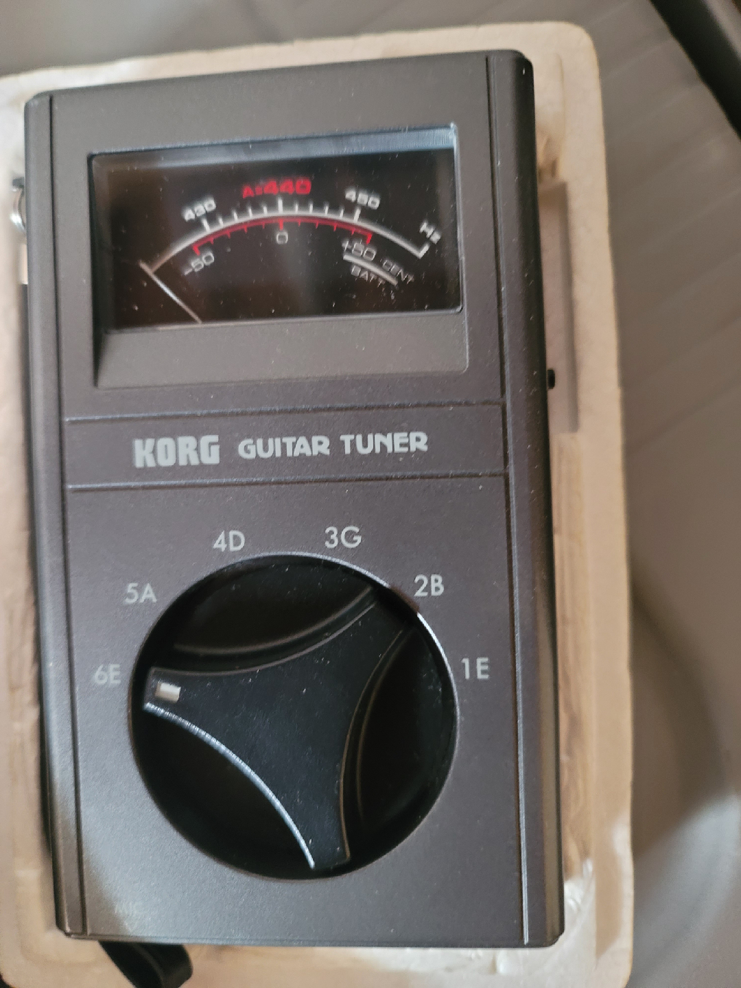 Korg GT-6 Guitar Tuner - photo 2