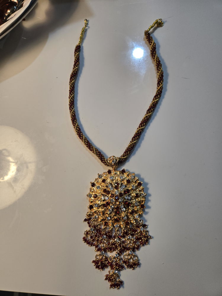 Gold & Burgundy Statement Necklace - photo 3