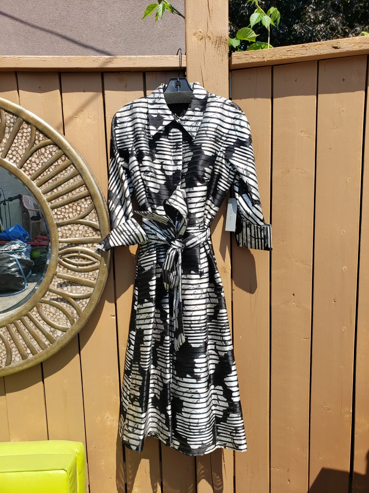 Women's size 6 dress