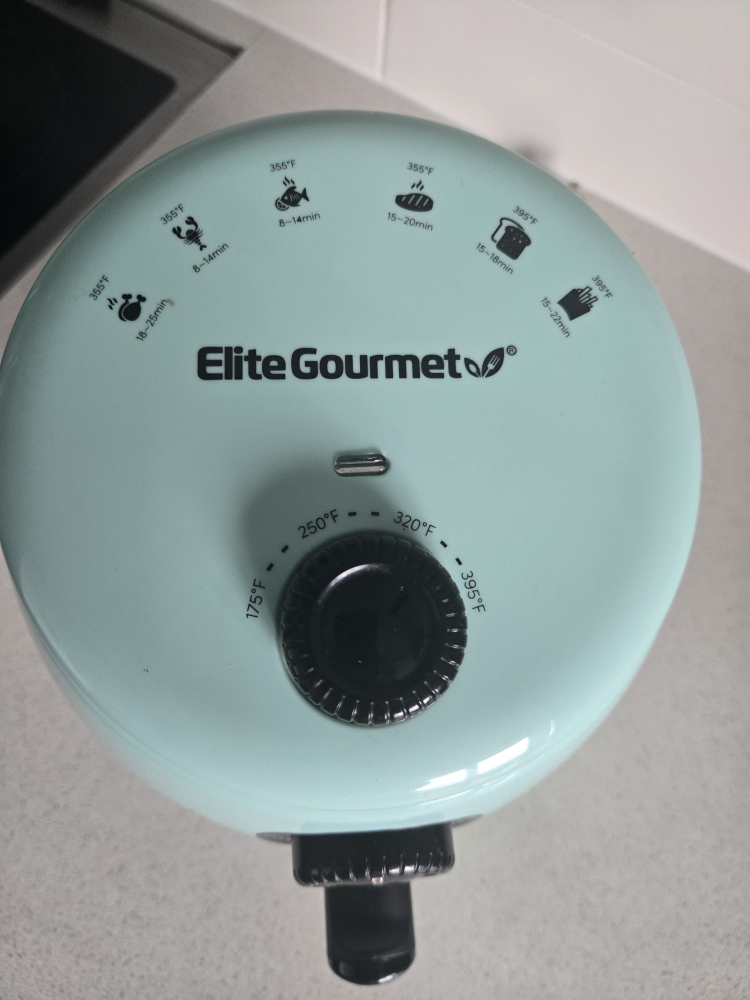 Elite Gourmet Air Fryer - Light Blue