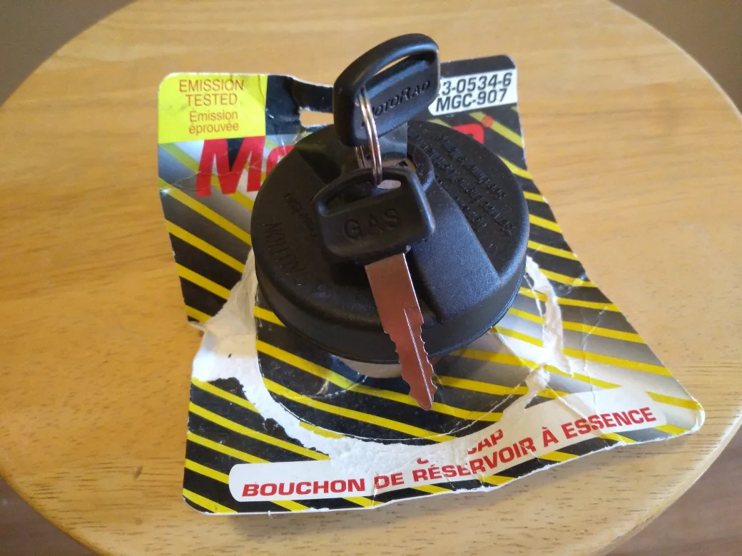 1992 Jetta gas cap, BNNU - $15 Firm thumbnail