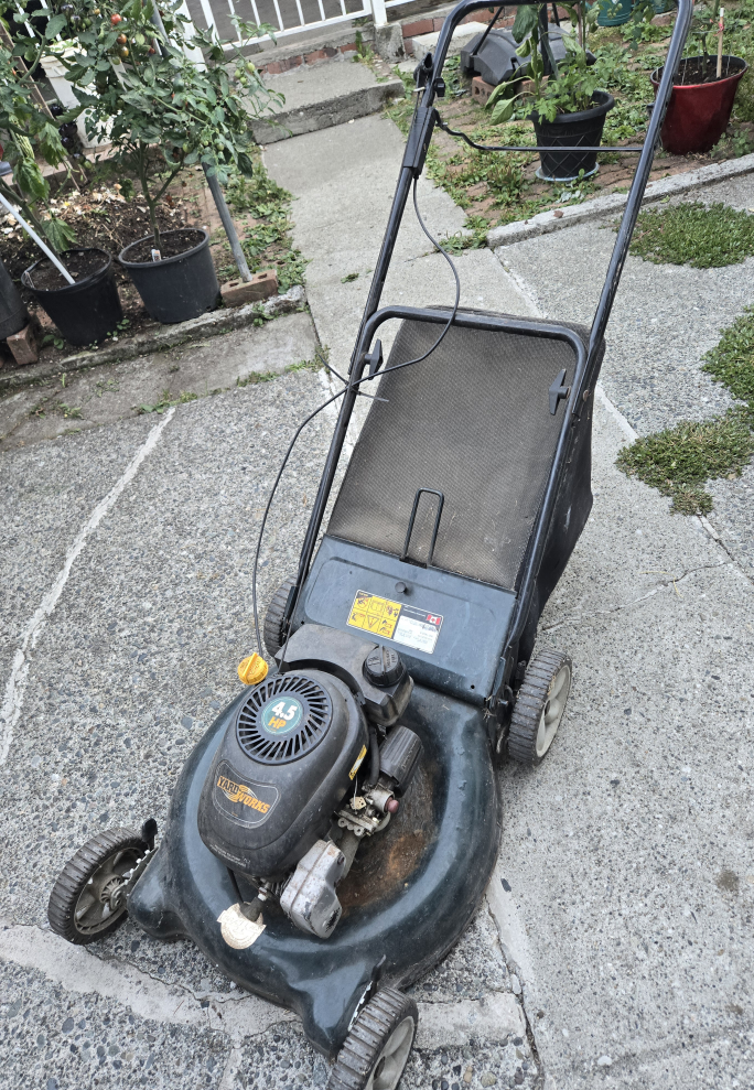 Yardworks 4.5 HP Lawn Mower