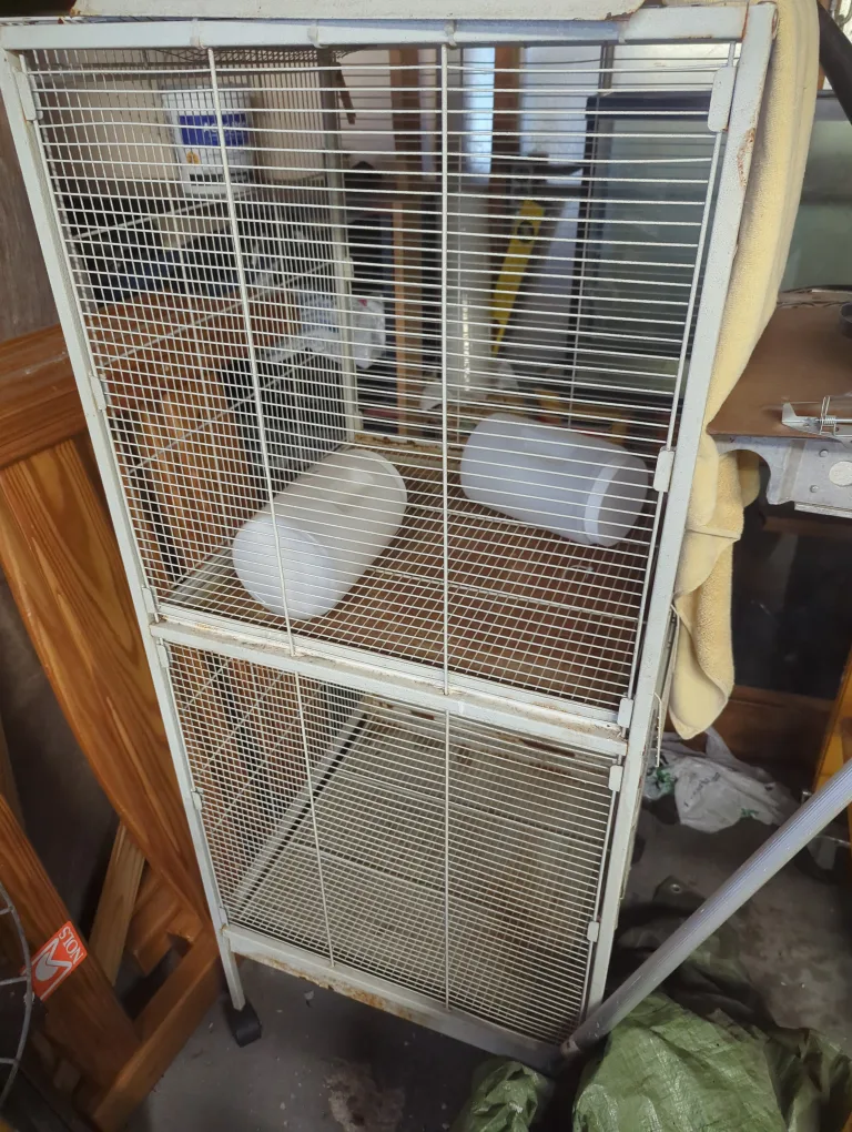 Used White Bird Cage built inStand thumbnail