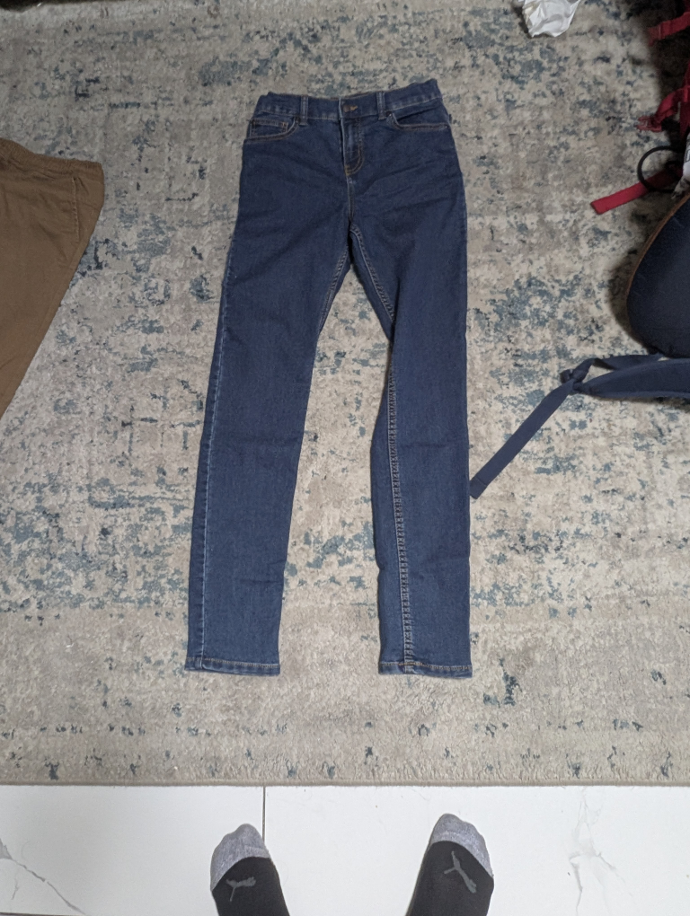 Jeans and Joggers take all for 20$ - photo 4
