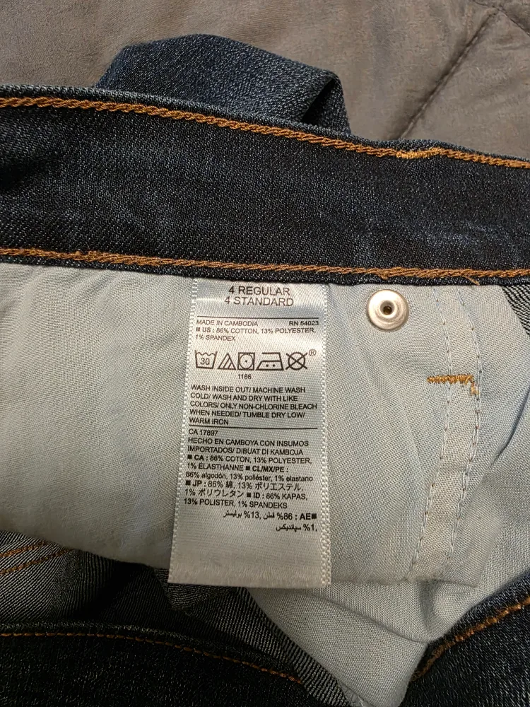 Old Navy Diva Bootcut Jeans - Size 4 Regular image indicator(4)