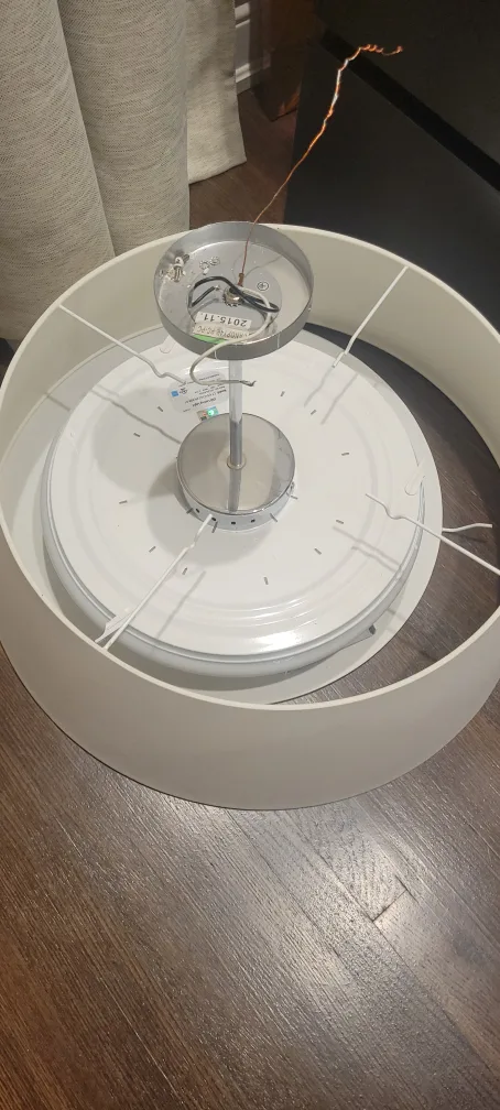 Ceiling Lamp - White image indicator(2)