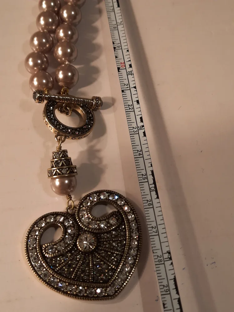 Heidi Daus CN neclase image indicator(7)