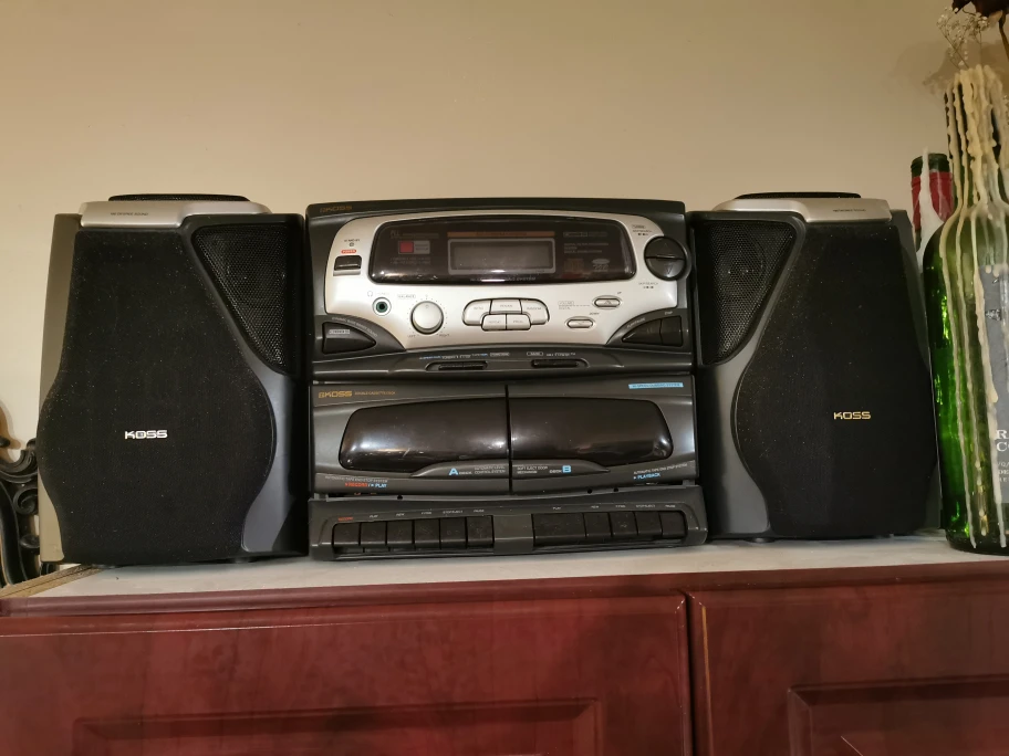 Koss CD + Double Cassette Boombox - READ THE DESCRIPTION