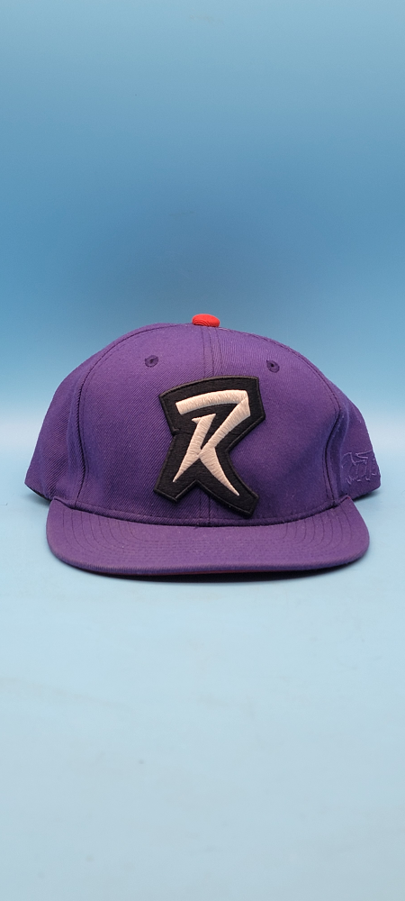 🥳VGC🤩 Mitchell & Ness Raptors Purple Hat