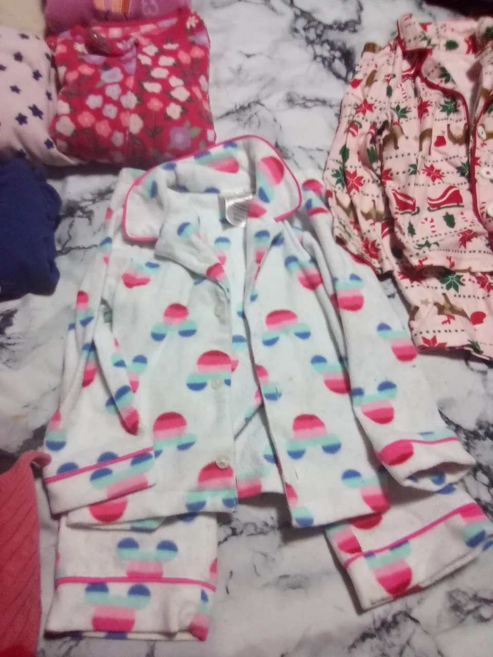 Baby/Toddler Clothes Bundle image indicator(7)