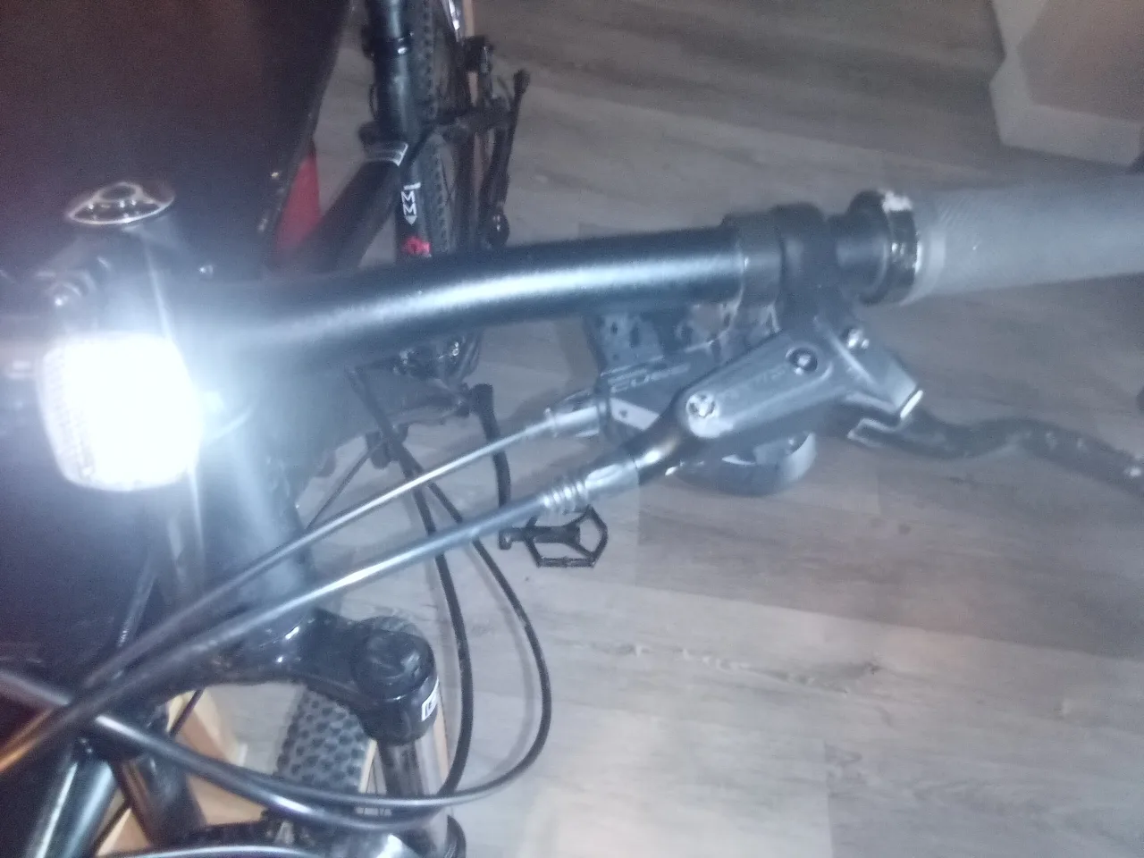 Diamondback Mountain Bike image indicator(7)